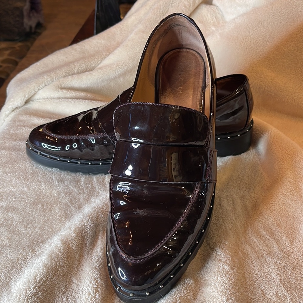 Halogen Dark Purple Patent Leather Women’s Slip-on Loafer size 10